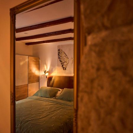 Apartamento Bernard Deluxe Renovated Peaceful Old Town Gem Split Exterior foto